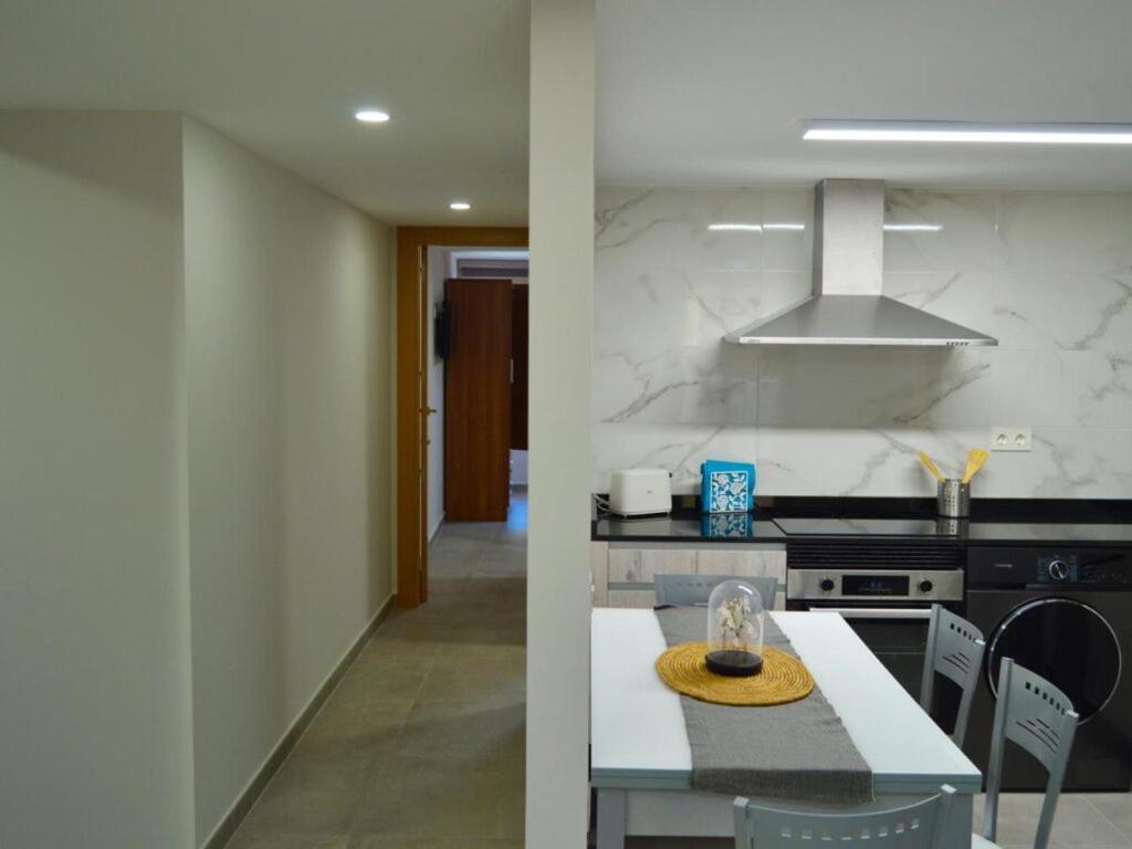 Apartamento Doz Tarazona Luaran gambar