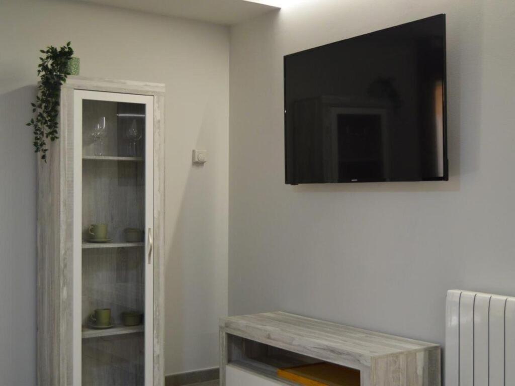Apartamento Doz Tarazona Luaran gambar