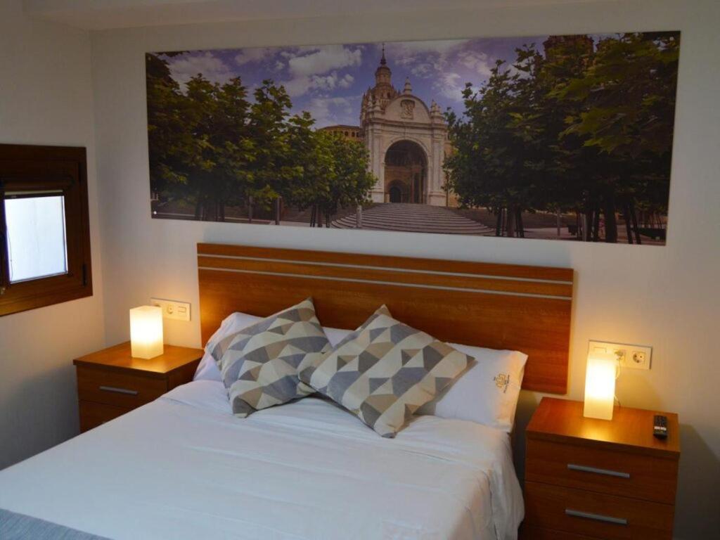 Apartamento Doz Tarazona Luaran gambar