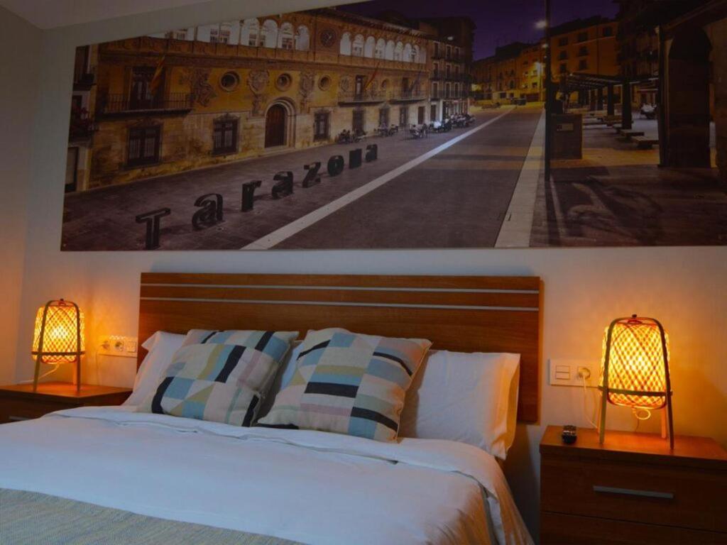 Apartamento Doz Tarazona Luaran gambar