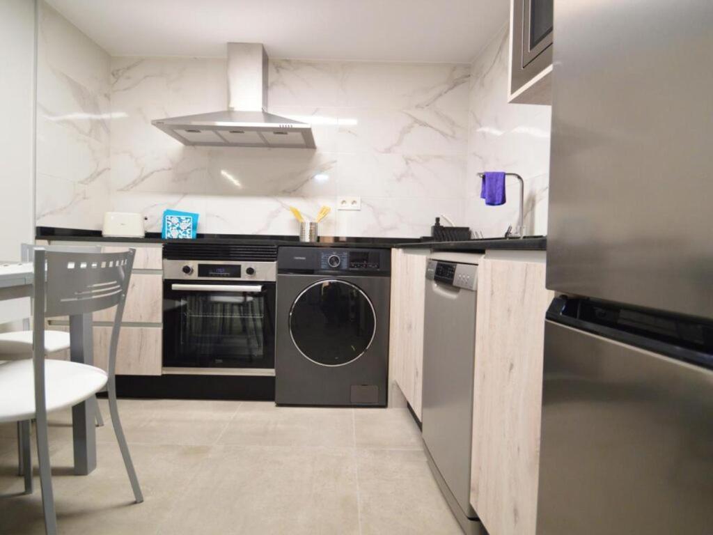 Apartamento Doz Tarazona Luaran gambar